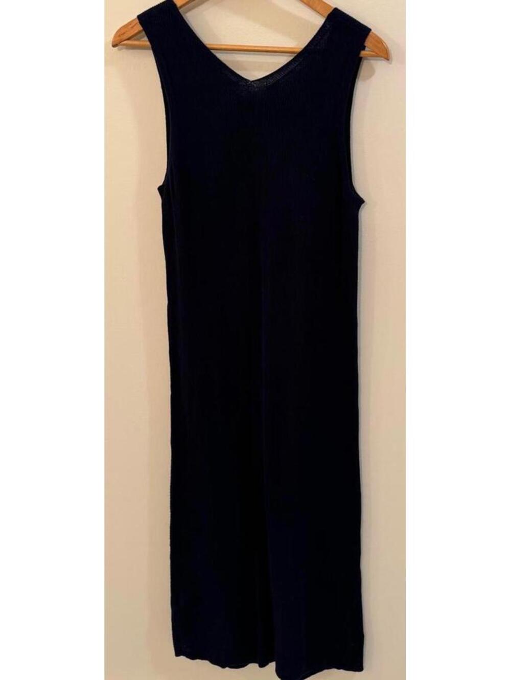 Banana Republic Sleeveless V-Neck Dress Medium